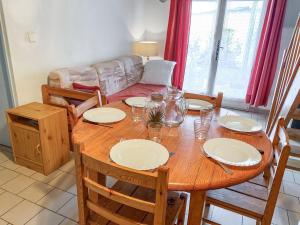 Holiday Home Les Maisons du Golf