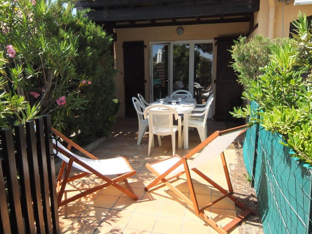 Maison de vacances Holiday Home Les Marines des Capellans  66750 Saint-Cyprien Plage