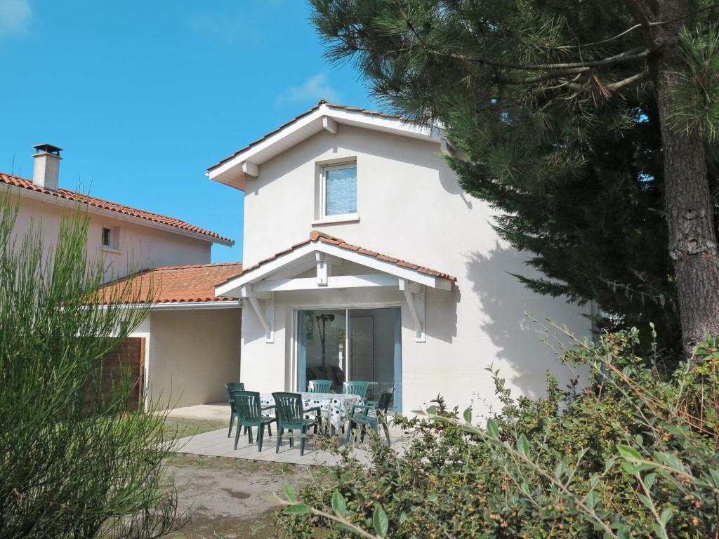 Maison de vacances Holiday Home Les Martinets - BPL450  40600 Biscarrosse-Plage