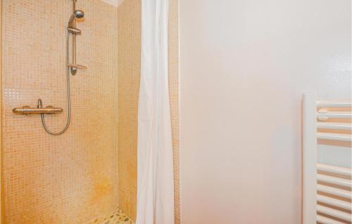 Holiday Home Les Murailles - 02