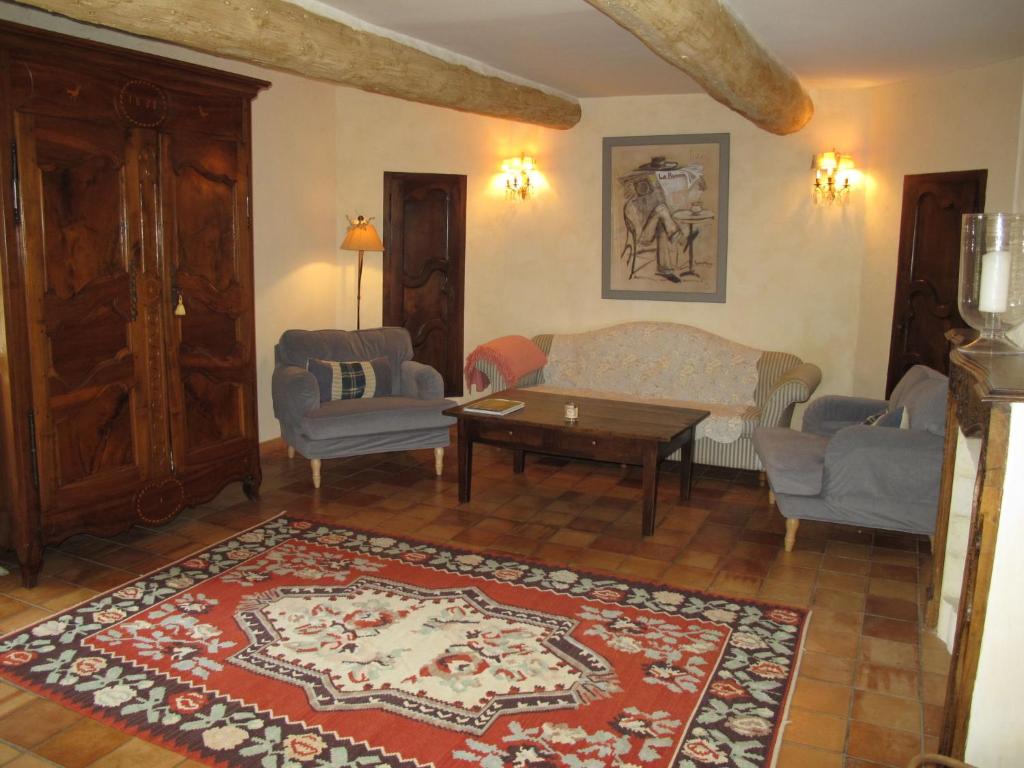 Holiday Home Les Puits Neufs - CVN145 , 84300 Cavaillon
