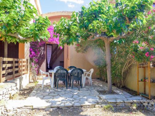 Holiday Home Les Romarines-6