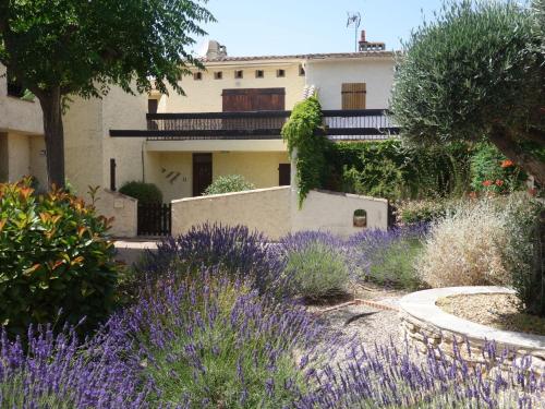 Holiday Home Les Rosiers Grimpants