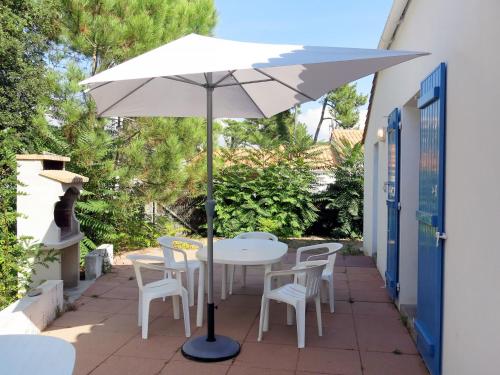 Holiday Home Les Tourteaux - TSM200