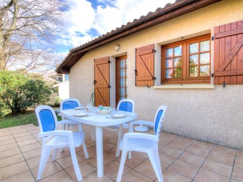 Holiday Home Les Vignes Océanes