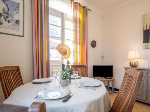 Holiday Home Les violettes 2