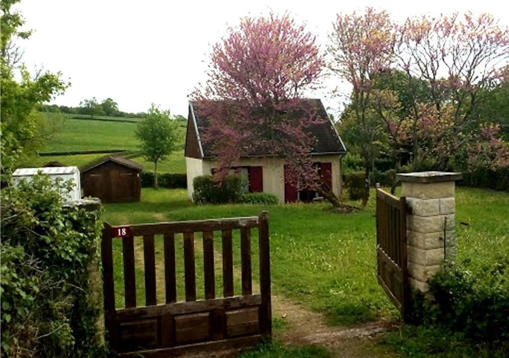 Holiday Home Les Volets Bleus - LTB307 44420 La Turballe