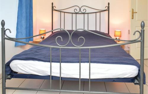 Holiday home Lieu dit les Pavillons