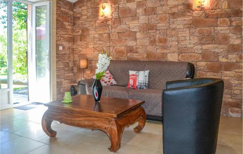 Holiday home Lolme *LXXVII *