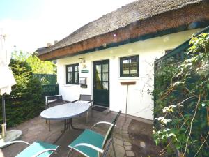Holiday Home Lotsenhaus