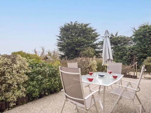 Holiday Home Maison de l'Anse du Guesclin 2