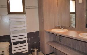 Holiday Home Mantallot with Fireplace I