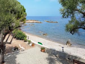 Maison de vacances Holiday Home Marine di Manichinu - SOZ401  20145 Sari-Solenzara Corse