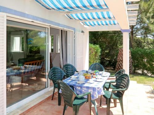 Holiday Home Monte Quercus - PRH100