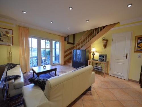 Holiday Home Moosbeere