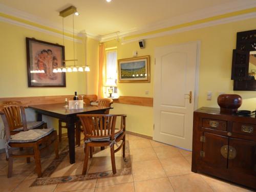 Holiday Home Moosbeere