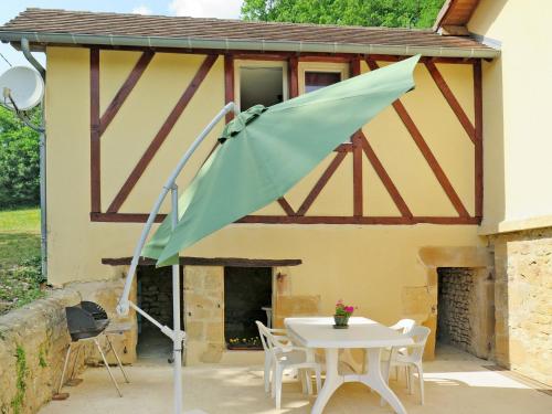 Holiday Home Olivia - LAE200