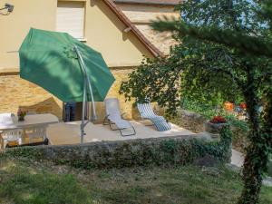 Holiday Home Olivia - LAE200