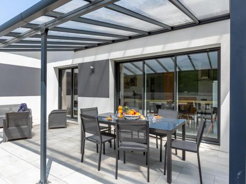 Holiday Home Palet Breton
