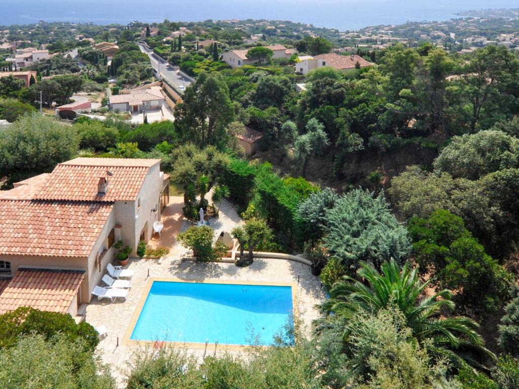 Holiday Home Paulinette - AGU255 , 83370 Saint-Aygulf