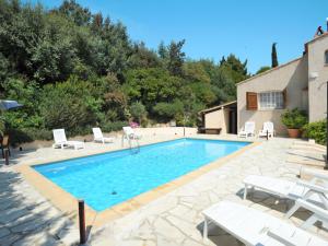 Holiday Home Paulinette - AGU255