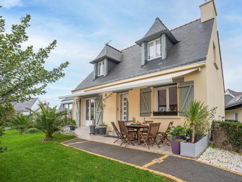 Holiday Home Phil'blue