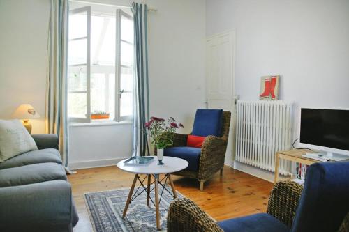 Holiday Home Plougasnou - BRE05456-F