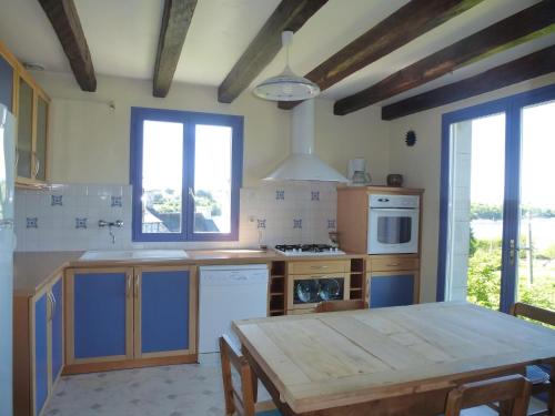 Holiday home, Plourivo