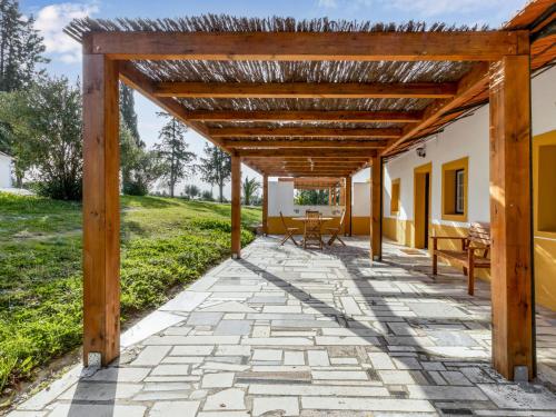 Holiday Home Quinta de Santa Emilia - V1