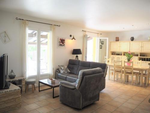 holiday home, Roaix