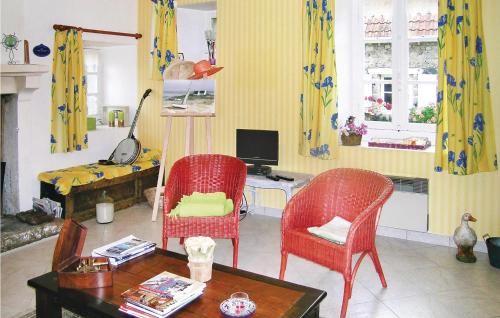 Holiday home route de Pen Woas