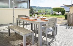 Holiday Home Rue Du Grand Clos