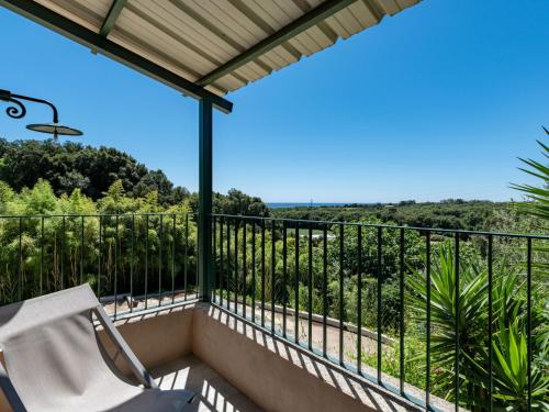 Holiday Home Rutili - Gerard - CTN265