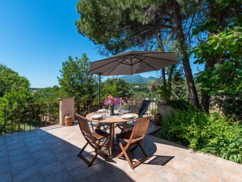 Holiday Home Rutili - Josée - CTN255