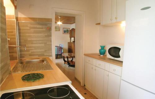 Holiday Home St. Hilaire de Riez 03