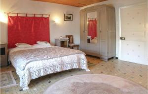 Holiday Home St. Hilaire de Riez 03