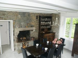 Holiday Home St- Jean-du-Doigt - BRE05377-F