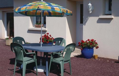 Holiday home Terrasson M-694