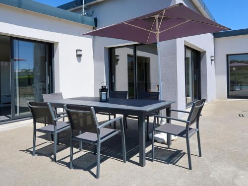 Holiday Home Terre et Mer - TRZ203