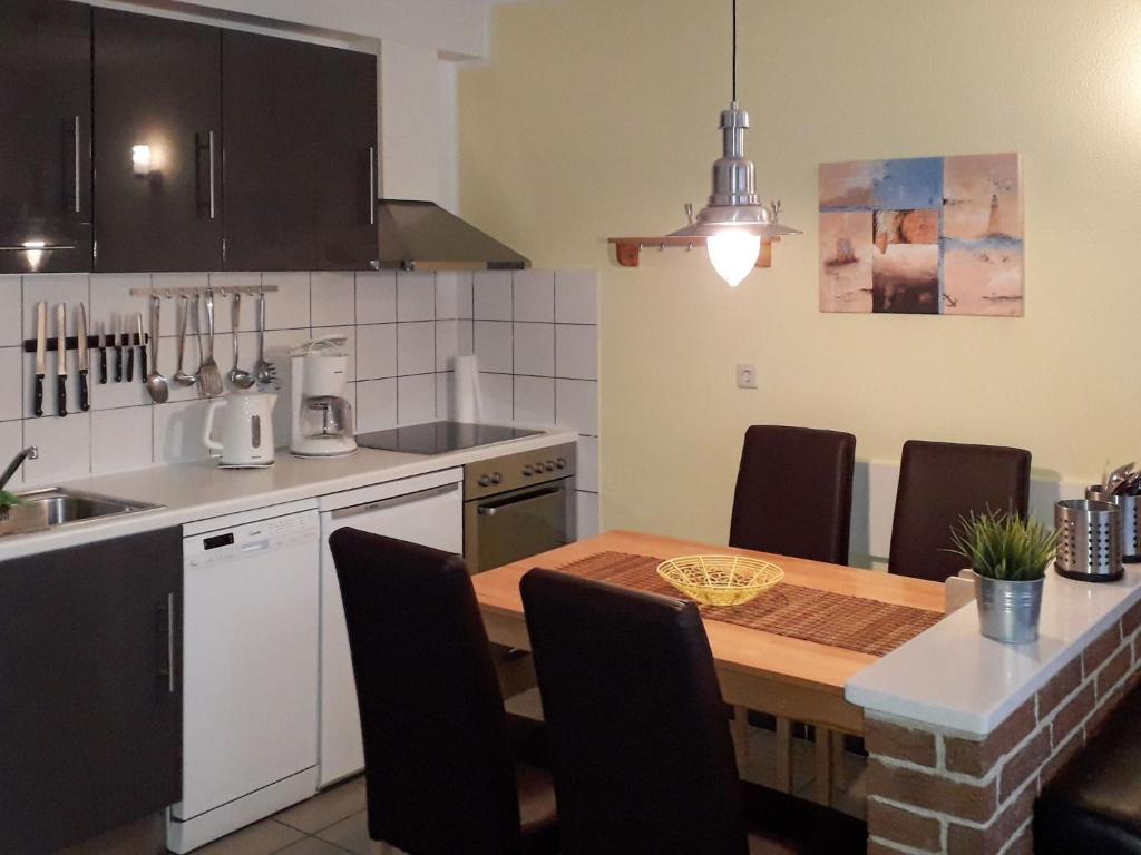 Maison de vacances Holiday Home Tossens-4  26969 Tossens