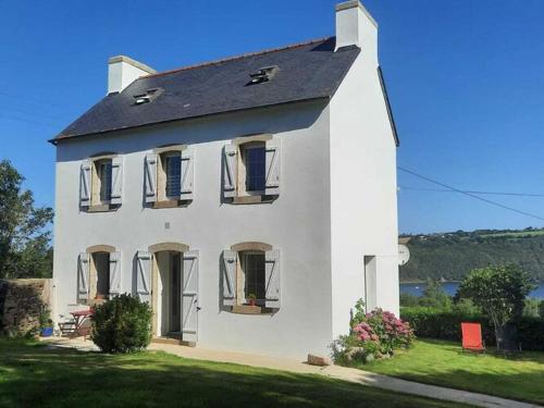 holiday home, Trégarvan