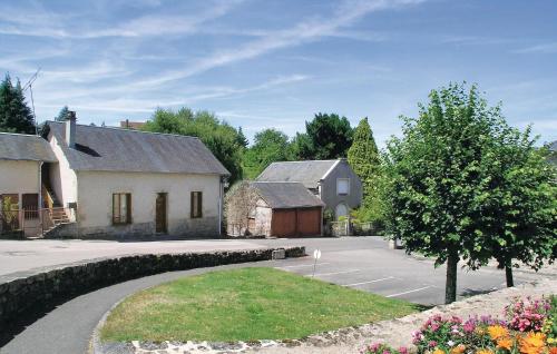 Holiday Home Treignac Ave Du General De Gaulle