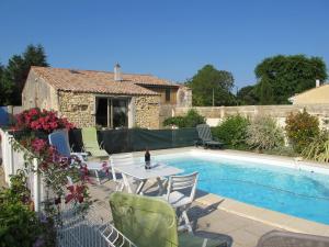 Holiday Home Tuilières - CME100