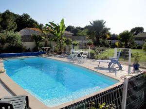 Maison de vacances Holiday Home Tuilières - CME100  33250 Cissac-Médoc Aquitaine