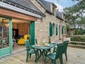 Holiday Home Ty Arno