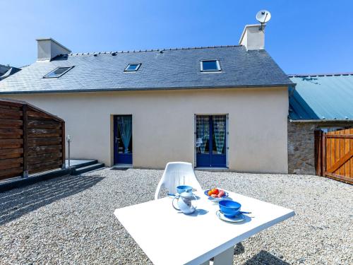 Holiday Home Ty Channed - PLC226