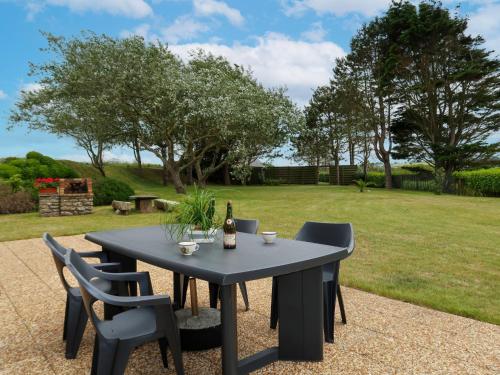 Holiday Home Ty Coz - GUI113