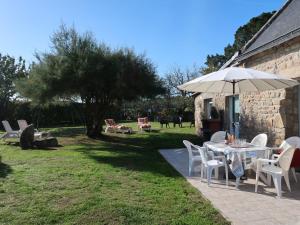 Maison de vacances Holiday Home Ty Kerzo - PHM100  56680 Plouhinec Bretagne