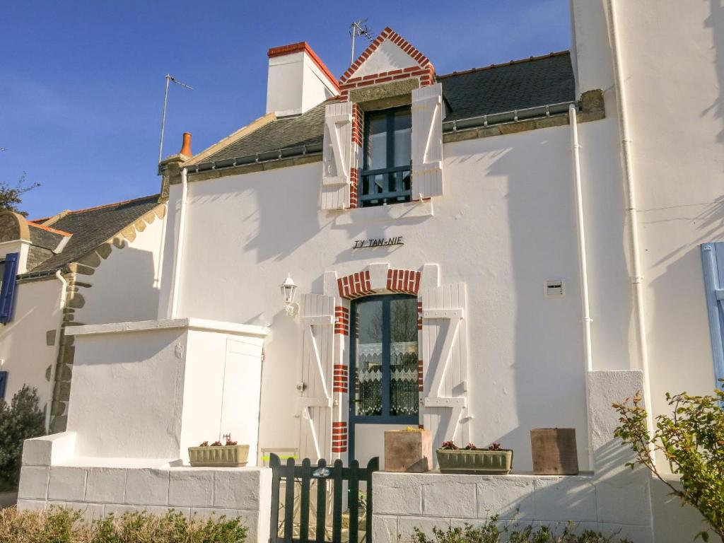 Maison de vacances Holiday Home Ty Tan-Nie - QUB301  56170 Quiberon