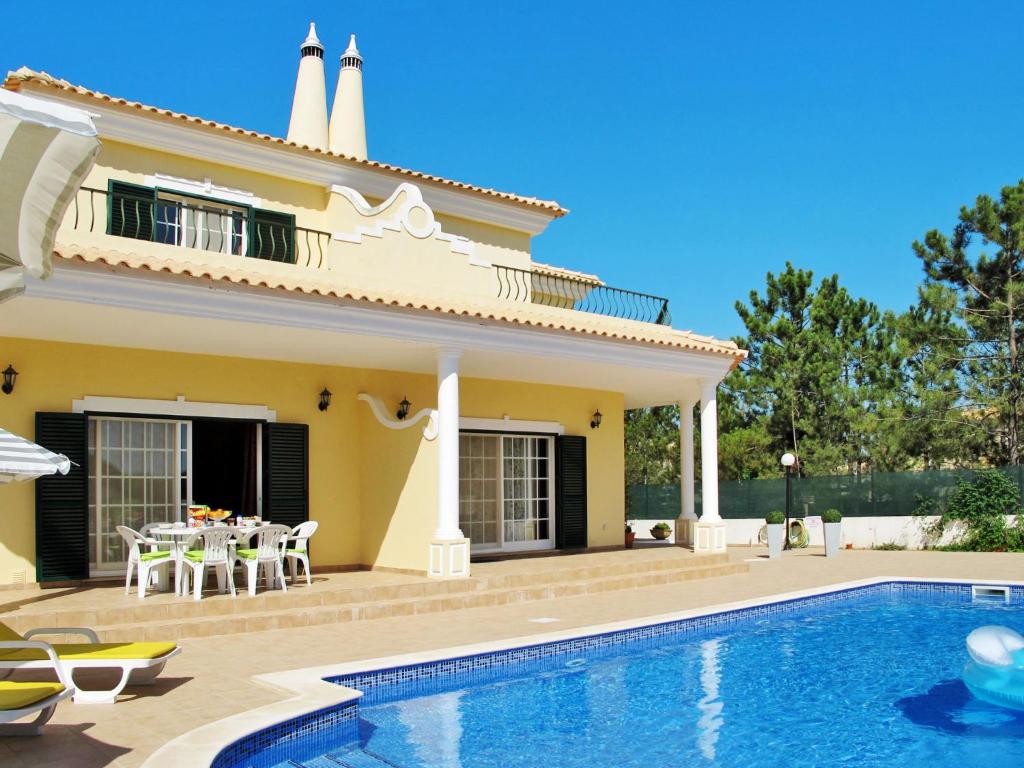 Holiday Home Vila Sol - VIM135 , 8125-303 Cabeço de Câmara